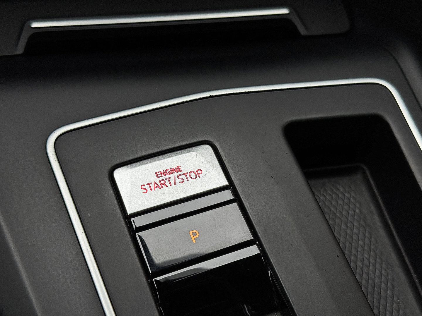 Volkswagen Golf 2.0 TSI GTI | Panoramadak | Adaptieve Cruise Control | Sfeerverlichting | Apple Carplay