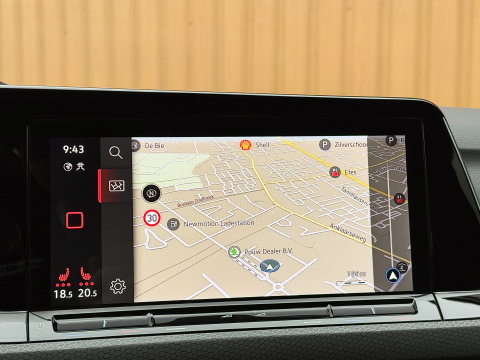 Volkswagen Golf 2.0 TSI GTI | Panoramadak | Adaptieve Cruise Control | Sfeerverlichting | Apple Carplay