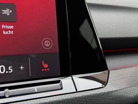 Volkswagen Golf 2.0 TSI GTI | Panoramadak | Adaptieve Cruise Control | Sfeerverlichting | Apple Carplay