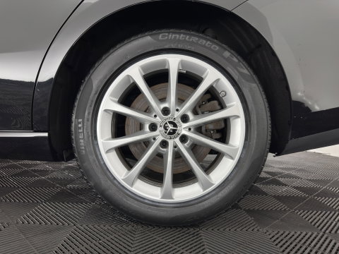 Mercedes-Benz CLA-Klasse Shooting Brake 250 e Business Line (Plug-in) (INCL.BTW) Aut. *LEATHER-FABRIC | FULL-LED | HEATED-COMFORTSEATS | DIGI-COCKPIT | DAB+ | NAVI-FULLMAP | CAMERA | SHIFTPADDLES | 17''ALU | TOWBAR*
