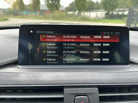 BMW M4 CS Aut. *CERAMIC-BRAKES | HEAD-UP | FULL-LED | CARBON-PACK | LEATHER-MICROFIBRE | HEATED-SPORTSEATS | HIFI-SOUND | CAMERA | NAVI-FULLMAP | 19&20''ALU | ECC | PDC*