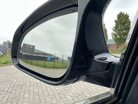 BMW M4 CS Aut. *CERAMIC-BRAKES | HEAD-UP | FULL-LED | CARBON-PACK | LEATHER-MICROFIBRE | HEATED-SPORTSEATS | HIFI-SOUND | CAMERA | NAVI-FULLMAP | 19&20''ALU | ECC | PDC*