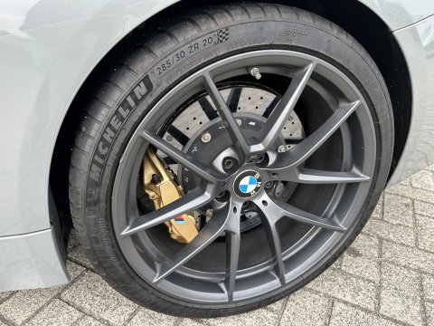 BMW M4 CS Aut. *CERAMIC-BRAKES | HEAD-UP | FULL-LED | CARBON-PACK | LEATHER-MICROFIBRE | HEATED-SPORTSEATS | HIFI-SOUND | CAMERA | NAVI-FULLMAP | 19&20''ALU | ECC | PDC*
