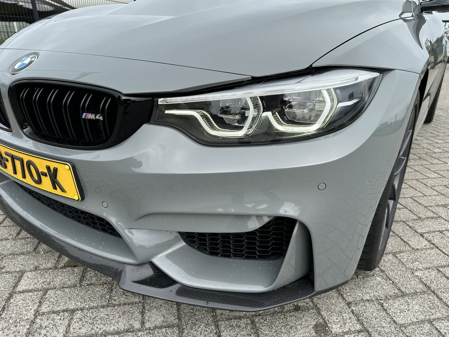 BMW M4 CS Aut. *CERAMIC-BRAKES | HEAD-UP | FULL-LED | CARBON-PACK | LEATHER-MICROFIBRE | HEATED-SPORTSEATS | HIFI-SOUND | CAMERA | NAVI-FULLMAP | 19&20''ALU | ECC | PDC*