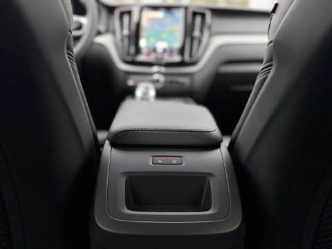 Volvo XC60 2.0 T8 455 PK Plug-in hybrid AWD Ultra Black Ed. |Luchtvering|Nappa/Massage/Ventilatie|Trekhaak