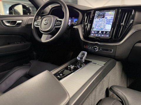 Volvo XC60 2.0 T8 455 PK Plug-in hybrid AWD Ultra Black Ed. |Luchtvering|Nappa/Massage/Ventilatie|Trekhaak