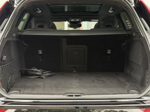Volvo XC60 2.0 T8 455 PK Plug-in hybrid AWD Ultra Black Ed. |Luchtvering|Nappa/Massage/Ventilatie|Trekhaak