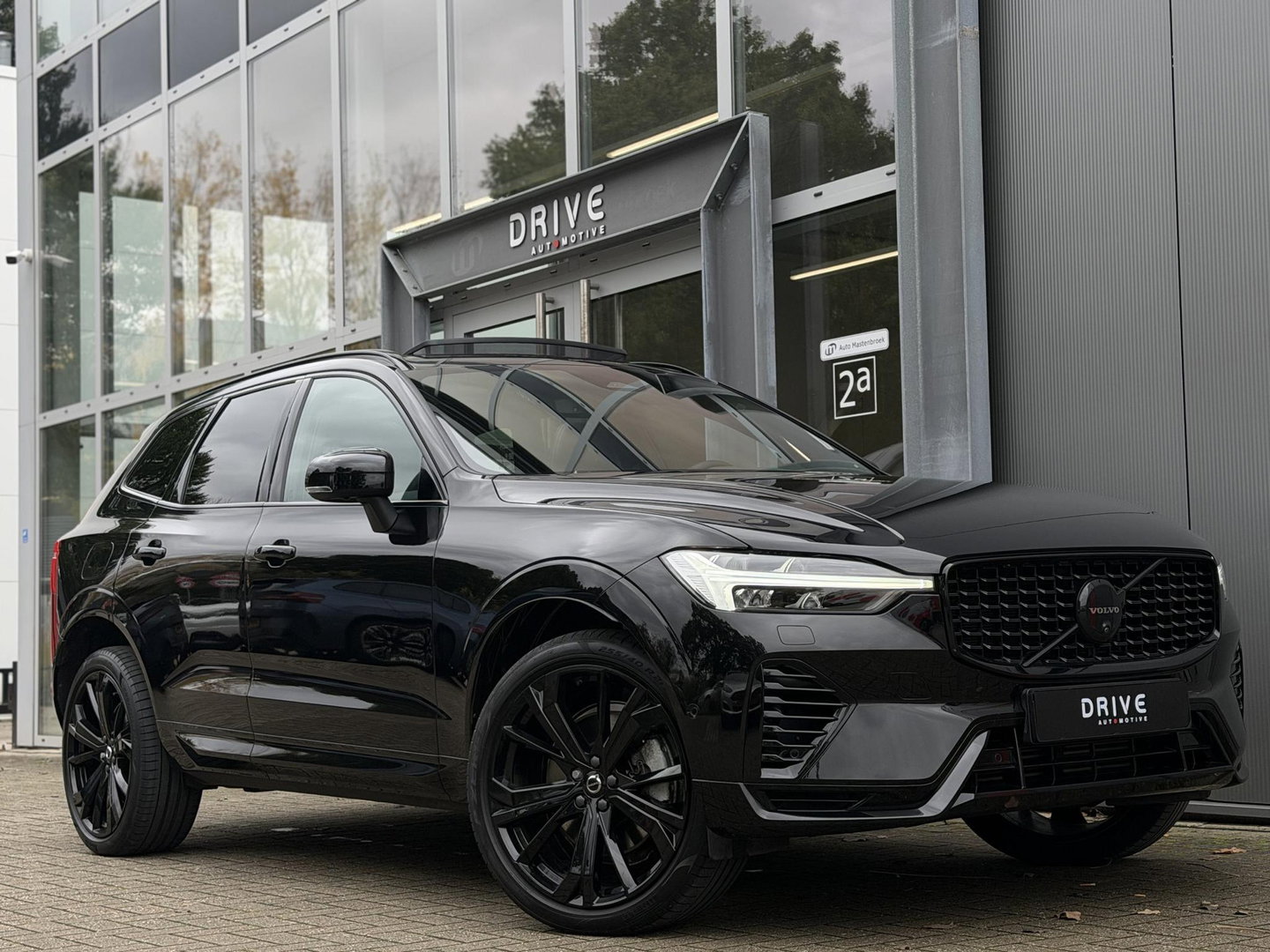 Volvo XC60 2.0 T8 455 PK Plug-in hybrid AWD Ultra Black Ed. |Luchtvering|Nappa/Massage/Ventilatie|Trekhaak
