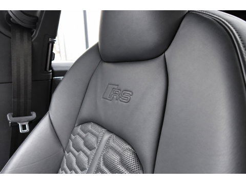 Audi RS6 Avant RS 6 TFSI quattro PANO KEYLESS HUD B&O'