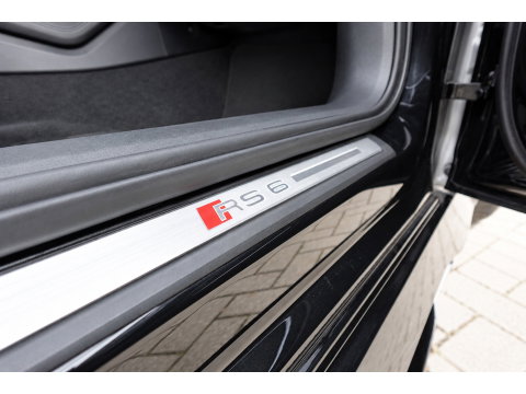 Audi RS6 Avant RS 6 TFSI quattro PANO KEYLESS HUD B&O'