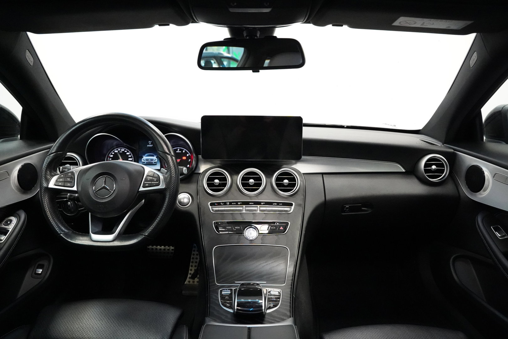 Mercedes-Benz C-Klasse Coupé 180 Ambition AMG Panoramadak Full-led