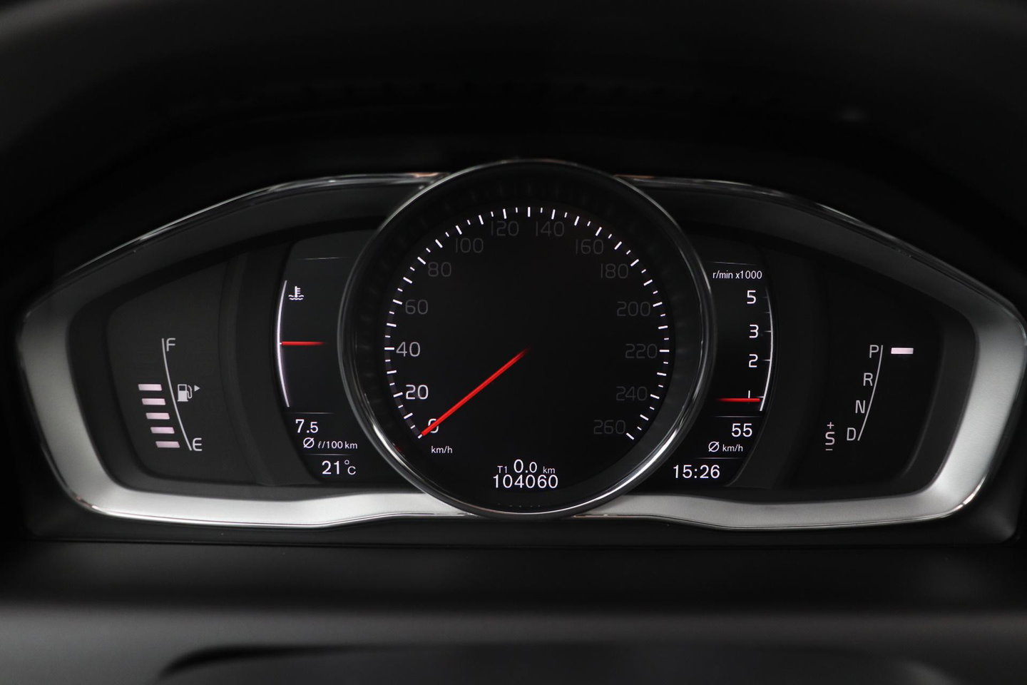 Volvo XC60 2.4 D4 Summum | 5-cilinder | Panoramadak | Trekhaak | Camera | Navigatie | Stoelverwarming | Verwarmde voorruit
