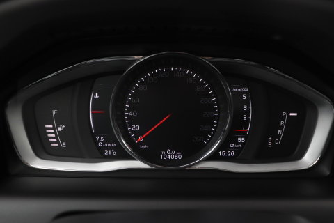 Volvo XC60 2.4 D4 Summum | 5-cilinder | Panoramadak | Trekhaak | Camera | Navigatie | Stoelverwarming | Verwarmde voorruit