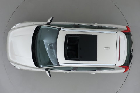 Volvo XC60 2.4 D4 Summum | 5-cilinder | Panoramadak | Trekhaak | Camera | Navigatie | Stoelverwarming | Verwarmde voorruit