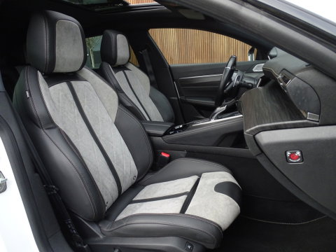 Peugeot 508 SW 1.6 Hybrid 225PK / GT Line / pano / nachtzicht / Falcon / massage / BTW