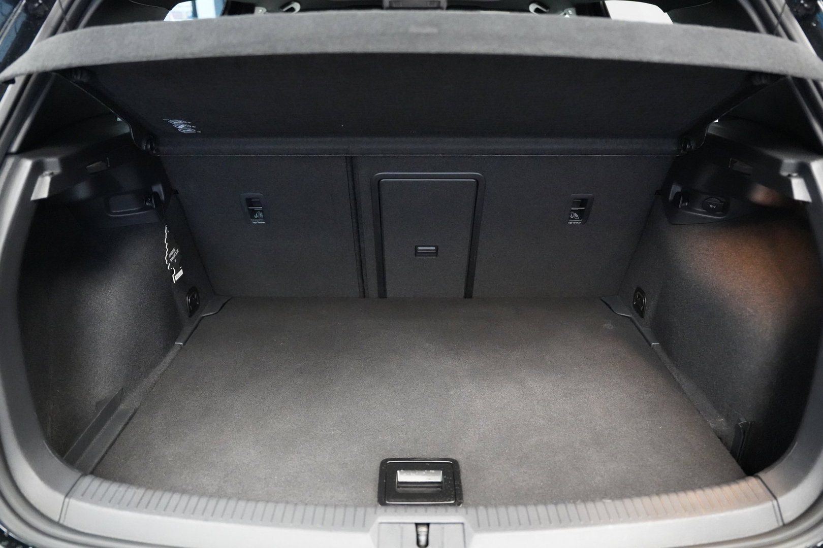Volkswagen Golf 2.0 TSI GTI Performance 230PK | PERFORMANCE | PANO | DCC | DISCOVER PRO | PARK ASSIST | STOELVERWARMING
