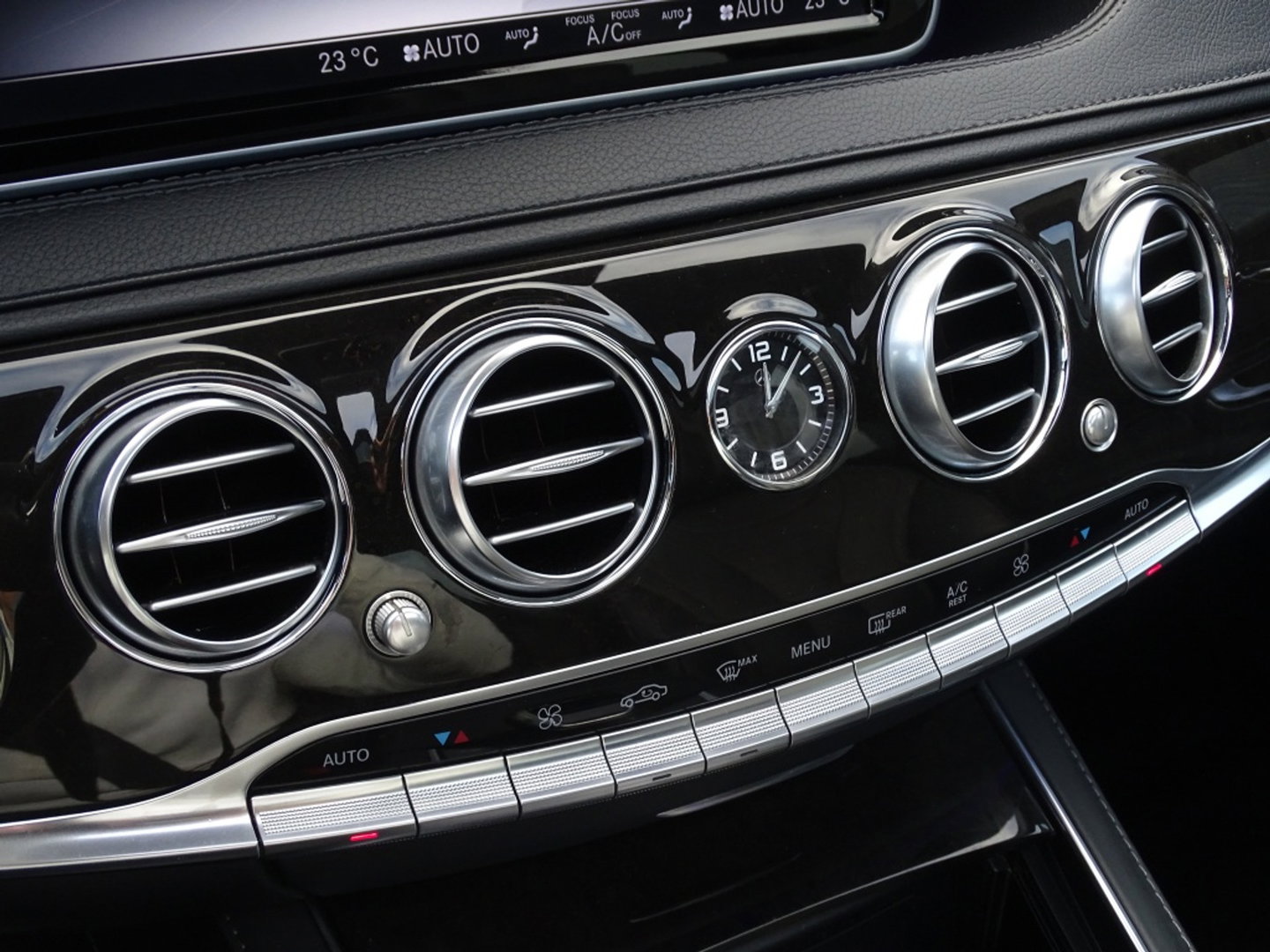 Mercedes-Benz S-Klasse S400 V6 333PK Hybrid / AMG / LED / 360°