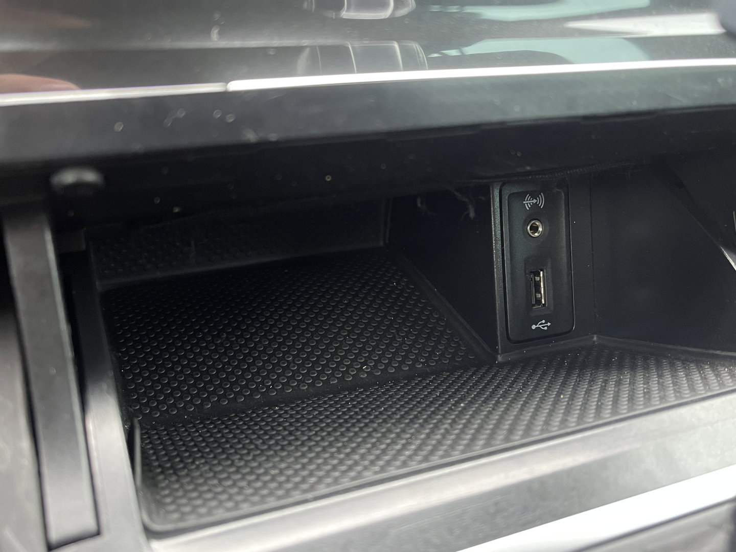Volkswagen Golf Variant 1.0 TSI Comfortline | Afneembare Trekhaak | Adaptieve Cruise Control |Parkeersensoren | Apple Carplay/Android Auto | DAB |