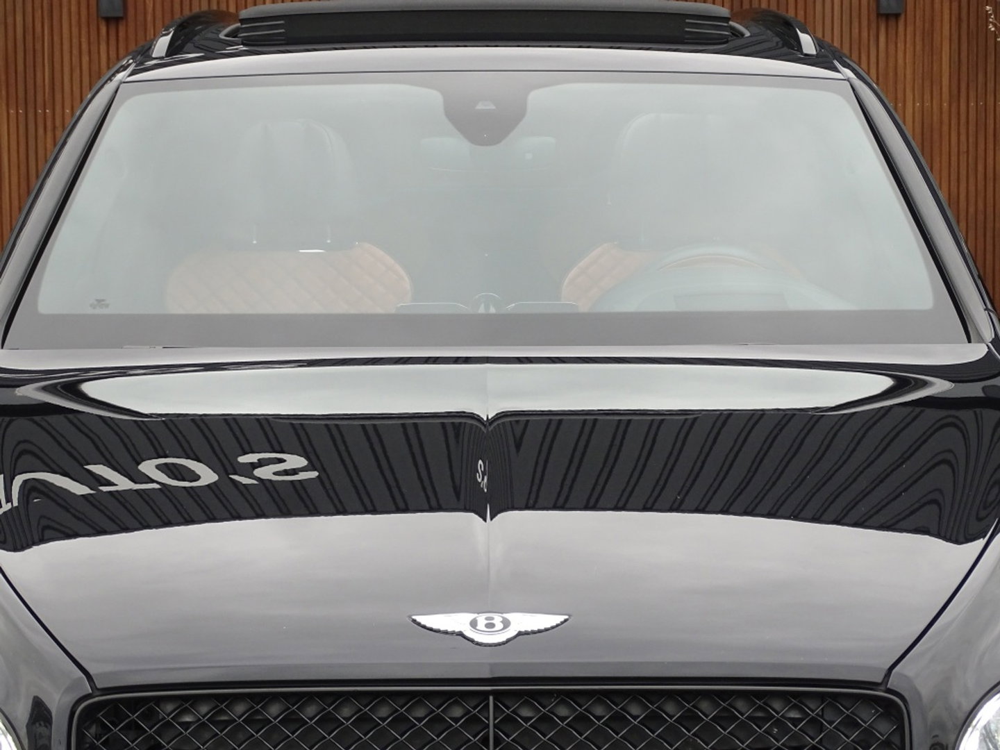 Bentley Bentayga 4.0 V8 550PK / Naim / 4-pers VIP / massage / black ed. / 360°