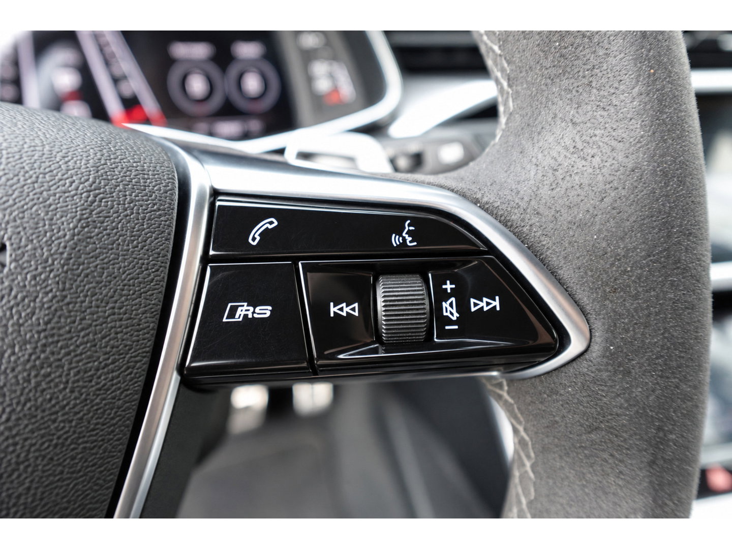 Audi RS6 Avant RS 6 TFSI quattro PANO KEYLESS HUD B&O'