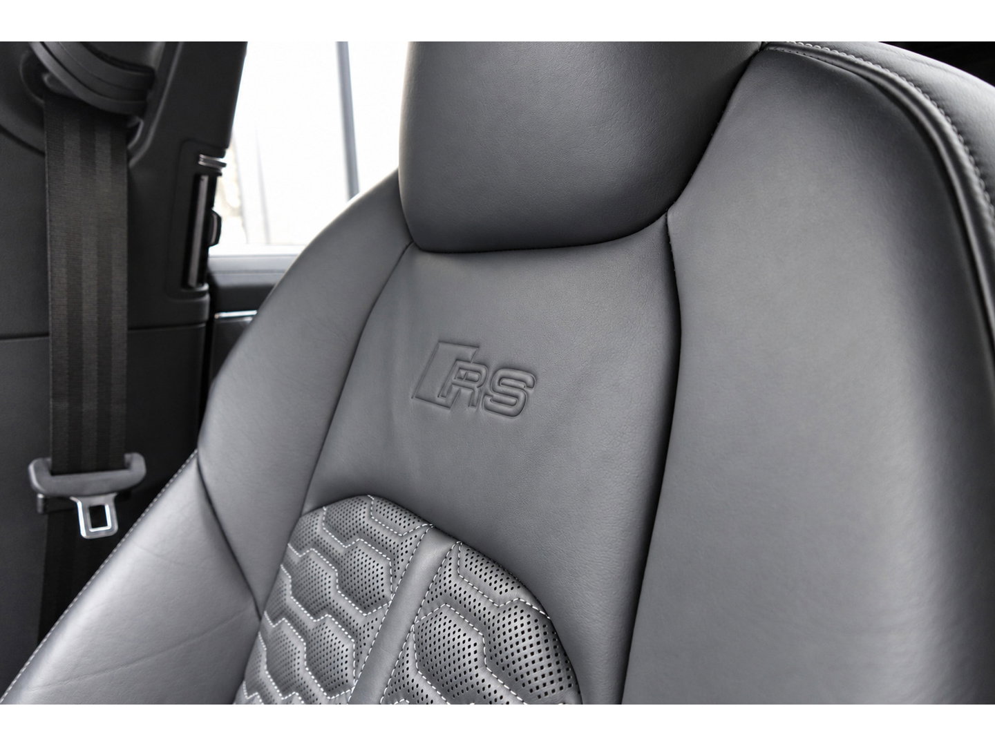 Audi RS6 Avant RS 6 TFSI quattro PANO KEYLESS HUD B&O'
