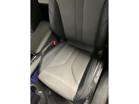 Škoda Enyaq iV 60 [ 3-Fase-11kW ] {SoH-88%} (INCL-BTW) *LEATHER-FABRIC | FULL-LED | DIGI-COCKPIT | CAMERA | KEYLESS | NAVI-FULLMAP | AMBIENTLIGHT | ECC | HEATED-COMFORTSEATS | PRIVACY-GLASS | DAB+ | PDC | CRUISE | 19"ALU*