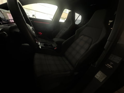 Volkswagen Golf 2.0 TSI GTI Pano|HuD|Trekhaak|Keyless|IQ|ACC