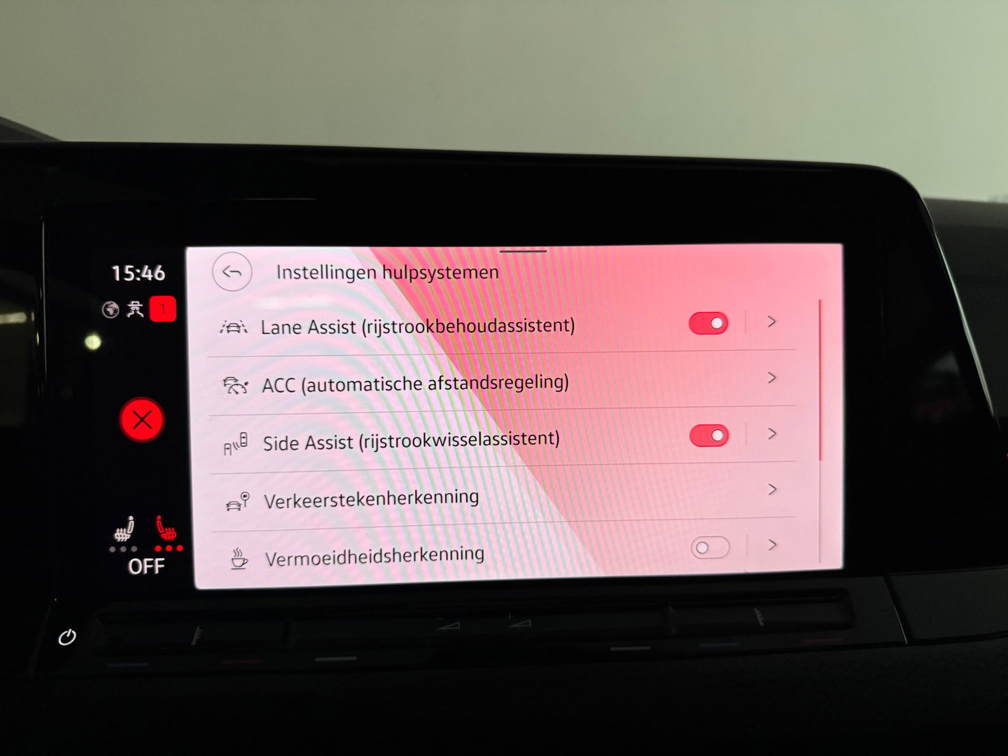 Volkswagen Golf 2.0 TSI GTI Pano|HuD|Trekhaak|Keyless|IQ|ACC