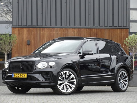 Bentley Bentayga 4.0 V8 550PK / Naim / 4-pers VIP / massage / black ed. / 360°