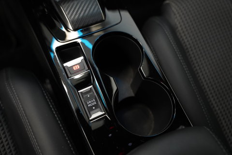 Peugeot e-208 EV GT 350 50 kWh 136PK | Camera | Stoelverwarming | Navi | Dodehoek | 17'' LM NAP!