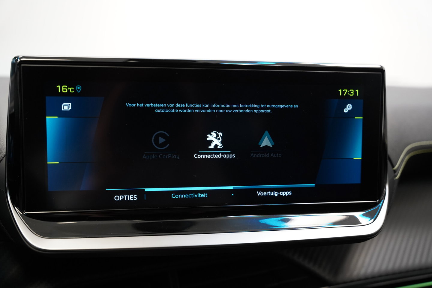 Peugeot e-208 EV GT 350 50 kWh 136PK | Camera | Stoelverwarming | Navi | Dodehoek | 17'' LM NAP!