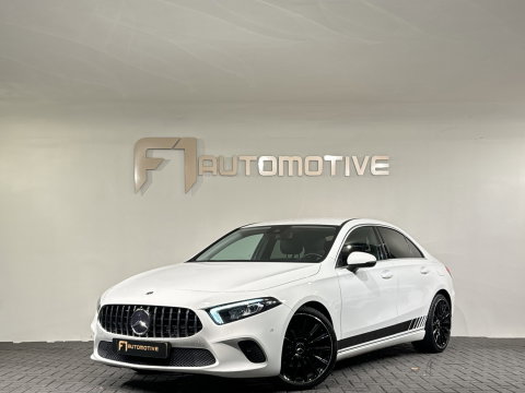 Mercedes-Benz A-Klasse 180 AMG Cruise Control|Lane Assist|Stoelverwarming