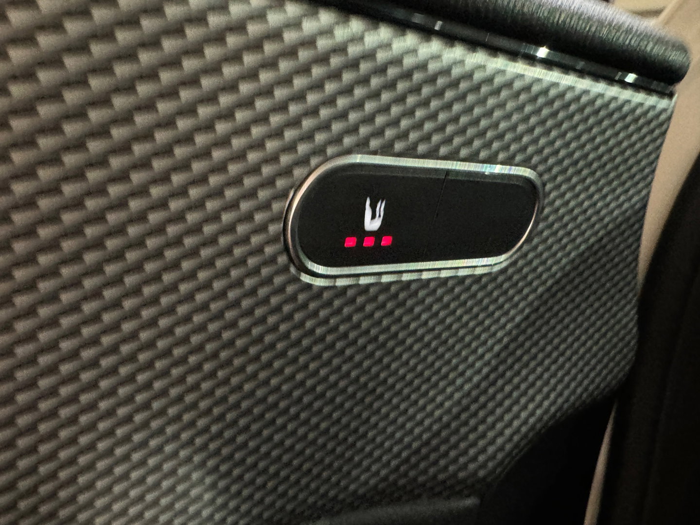 Mercedes-Benz A-Klasse 180 AMG Cruise Control|Lane Assist|Stoelverwarming