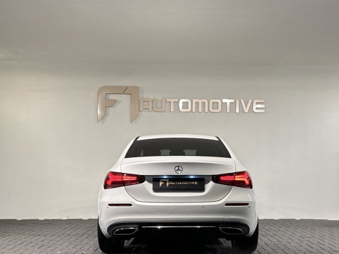 Mercedes-Benz A-Klasse 180 AMG Cruise Control|Lane Assist|Stoelverwarming