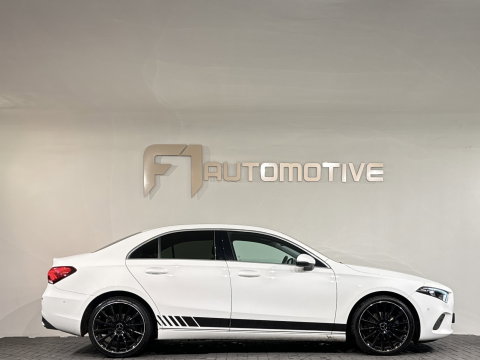 Mercedes-Benz A-Klasse 180 AMG Cruise Control|Lane Assist|Stoelverwarming