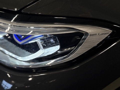 BMW 3-serie 330e 292PK M-Sport Individual / M340 Edit. / Dravit / 360° / Laser / Pano
