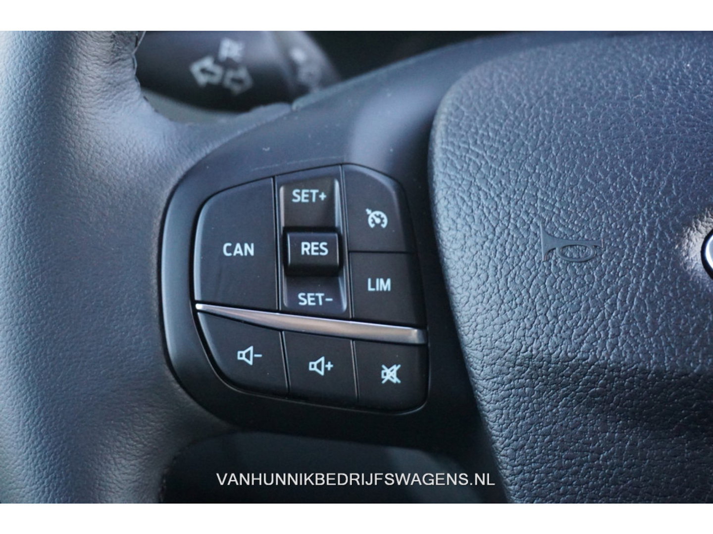 Ford Transit 350L 130PK L3H2 BPM Vrij!! Airco, Cruise, Laadruimte pakket! NR. J437*