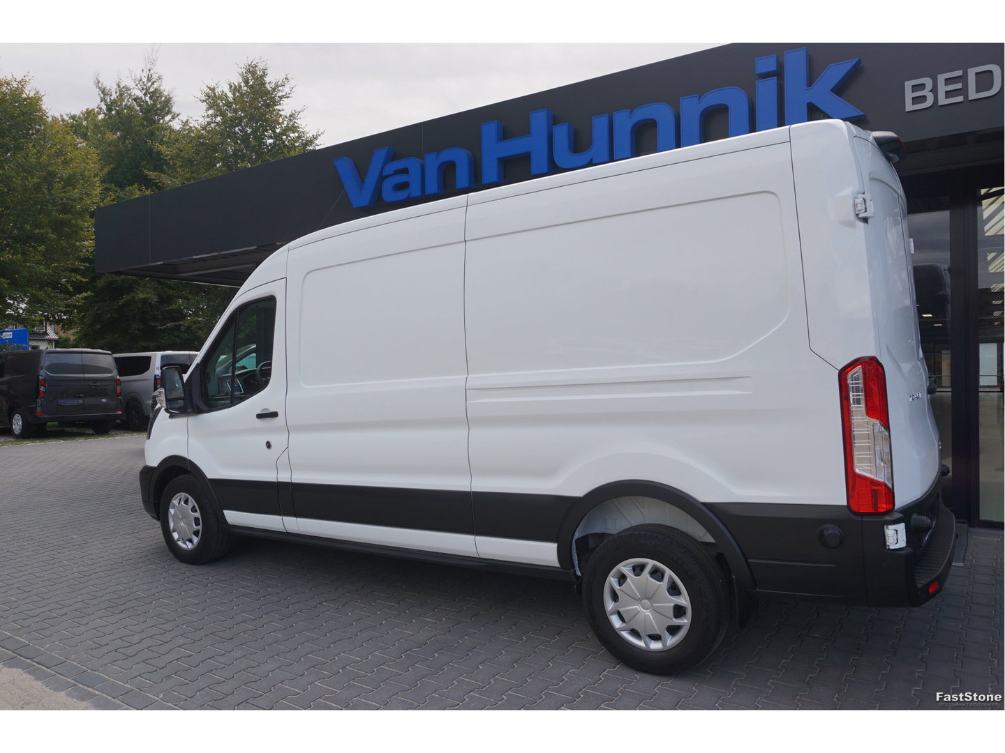 Ford Transit 350L 130PK L3H2 BPM Vrij!! Airco, Cruise, Laadruimte pakket! NR. J437*
