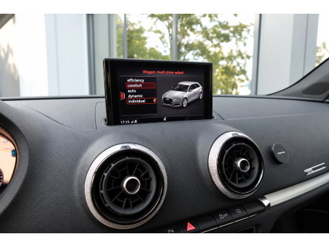 Audi A3 Sportback 35 TFSI CoD Pro S- Line B&O CAM CRUISE