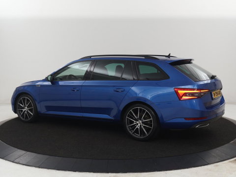 Škoda Superb Combi 1.5 TSI ACT Sportline Business | Leder/alcantara | Memory | Stoelverwarming | Virtueel dashboard | Park assist | Carplay | Navigatie | Climate control | Sfeerverlichting | Elektrische achterklep