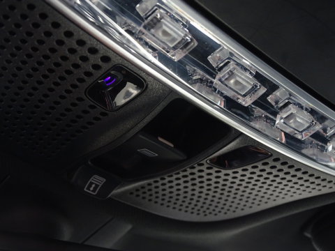 Mercedes-Benz S-Klasse S400 V6 333PK Hybrid / AMG / LED / 360°