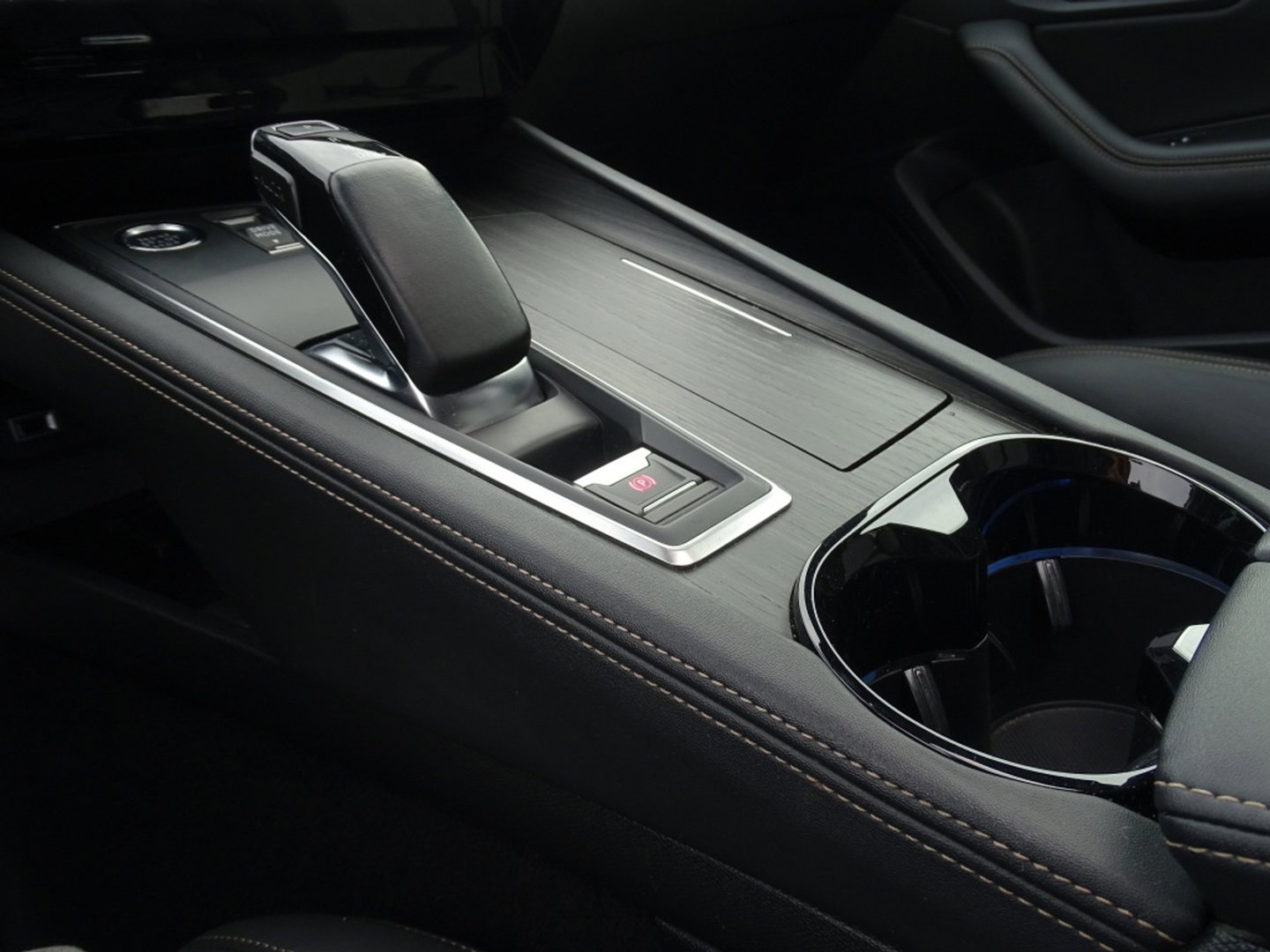 Peugeot 508 SW 1.6 Hybrid 225PK / GT Line / pano / nachtzicht / Falcon / massage / BTW