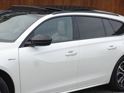 Peugeot 508 SW 1.6 Hybrid 225PK / GT Line / pano / nachtzicht / Falcon / massage / BTW