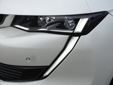 Peugeot 508 SW 1.6 Hybrid 225PK / GT Line / pano / nachtzicht / Falcon / massage / BTW
