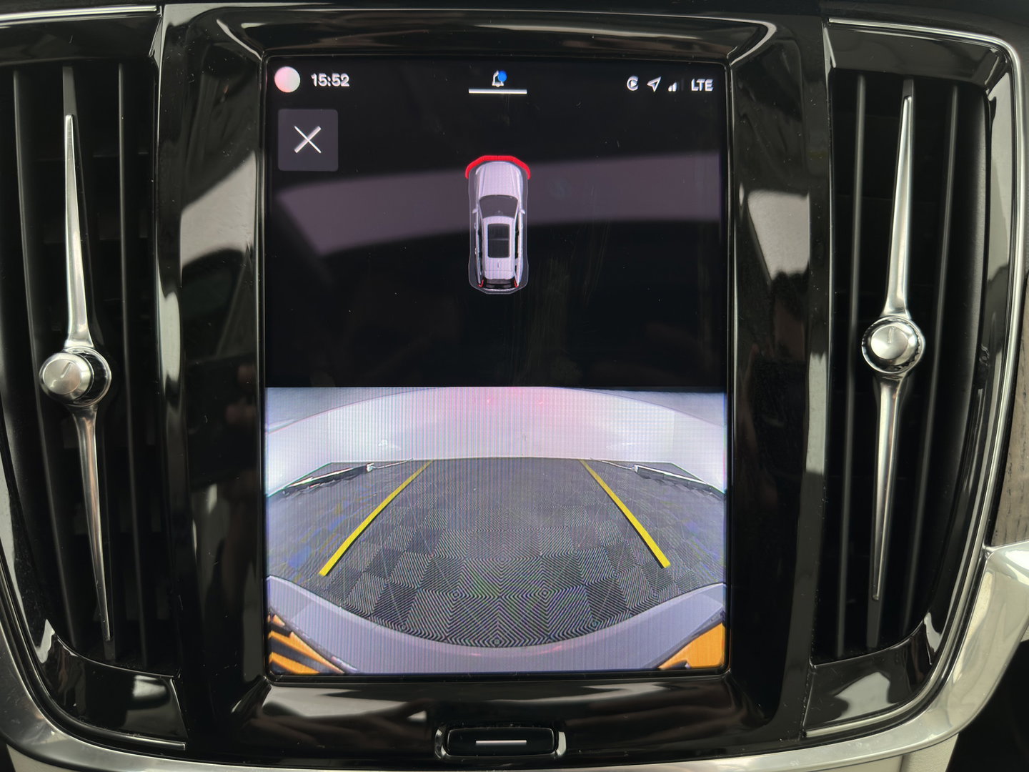 Volvo V90 2.0 T6 Plug-in hybrid AWD Ultimate Bright {SoH-96%} (INCL.BTW) Aut. *PANO | HEAD-UP | LEATHER | FULL-LED | BOWERS&WILKINS | MEMORY-PACK | CAMERA | KEYLESS | HEATED-COMFORTSEATS | BLIND-SPOT | DIGI-COCKPIT | CARPLAY | NAVI-FULLMAP | 20''ALU*