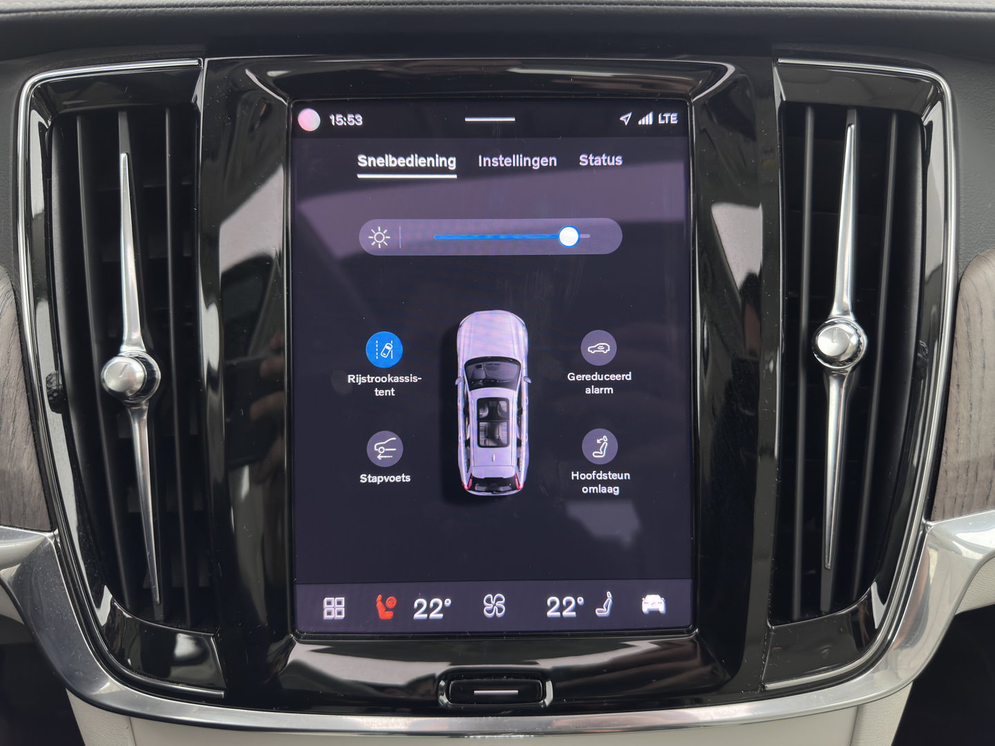Volvo V90 2.0 T6 Plug-in hybrid AWD Ultimate Bright {SoH-96%} (INCL.BTW) Aut. *PANO | HEAD-UP | LEATHER | FULL-LED | BOWERS&WILKINS | MEMORY-PACK | CAMERA | KEYLESS | HEATED-COMFORTSEATS | BLIND-SPOT | DIGI-COCKPIT | CARPLAY | NAVI-FULLMAP | 20''ALU*