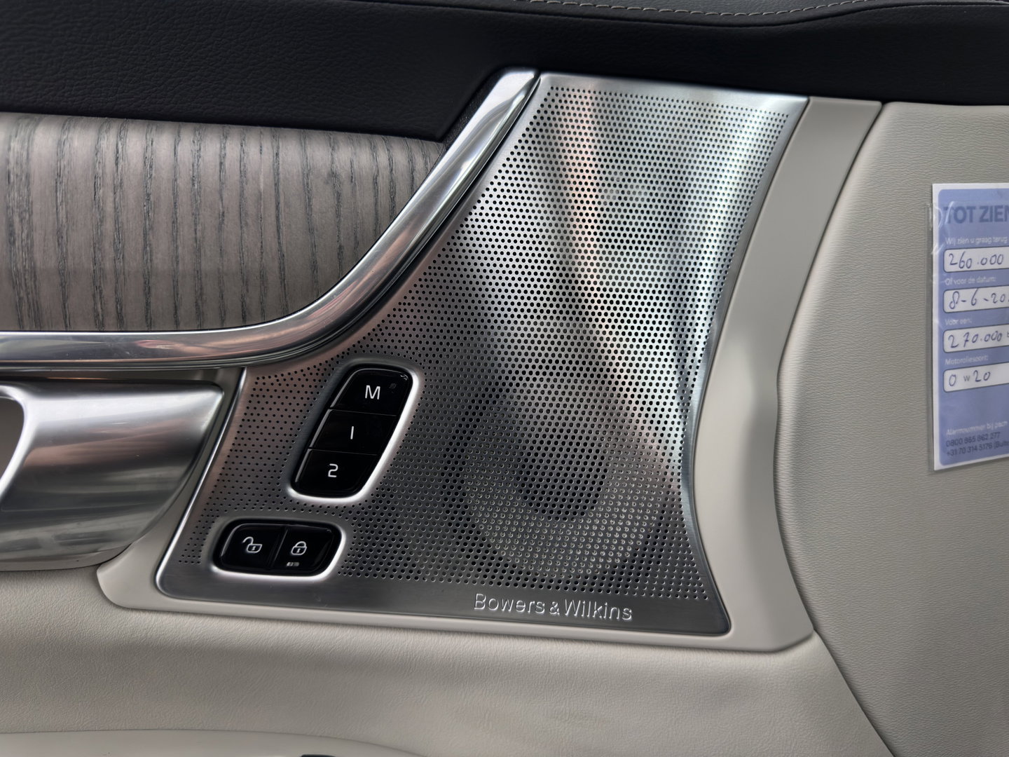 Volvo V90 2.0 T6 Plug-in hybrid AWD Ultimate Bright {SoH-96%} (INCL.BTW) Aut. *PANO | HEAD-UP | LEATHER | FULL-LED | BOWERS&WILKINS | MEMORY-PACK | CAMERA | KEYLESS | HEATED-COMFORTSEATS | BLIND-SPOT | DIGI-COCKPIT | CARPLAY | NAVI-FULLMAP | 20''ALU*