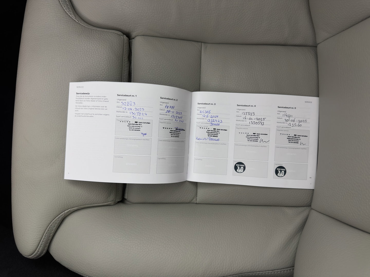 Volvo V90 2.0 T6 Plug-in hybrid AWD Ultimate Bright {SoH-96%} (INCL.BTW) Aut. *PANO | HEAD-UP | LEATHER | FULL-LED | BOWERS&WILKINS | MEMORY-PACK | CAMERA | KEYLESS | HEATED-COMFORTSEATS | BLIND-SPOT | DIGI-COCKPIT | CARPLAY | NAVI-FULLMAP | 20''ALU*