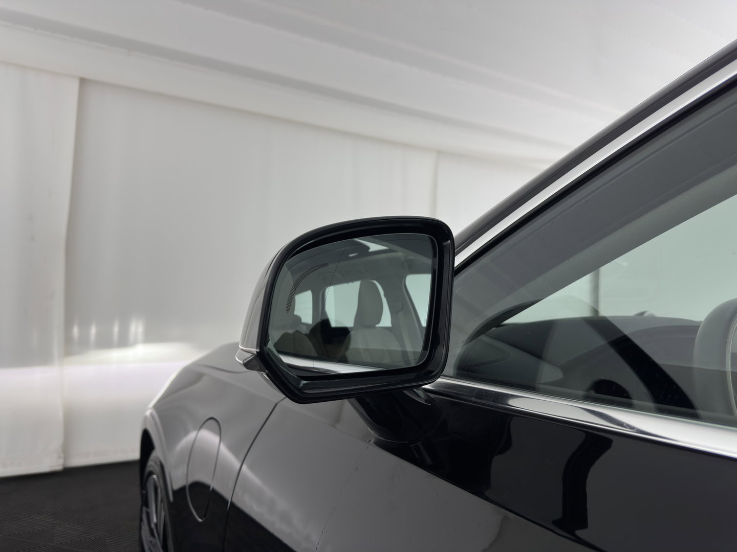 Volvo V90 2.0 T6 Plug-in hybrid AWD Ultimate Bright {SoH-96%} (INCL.BTW) Aut. *PANO | HEAD-UP | LEATHER | FULL-LED | BOWERS&WILKINS | MEMORY-PACK | CAMERA | KEYLESS | HEATED-COMFORTSEATS | BLIND-SPOT | DIGI-COCKPIT | CARPLAY | NAVI-FULLMAP | 20''ALU*