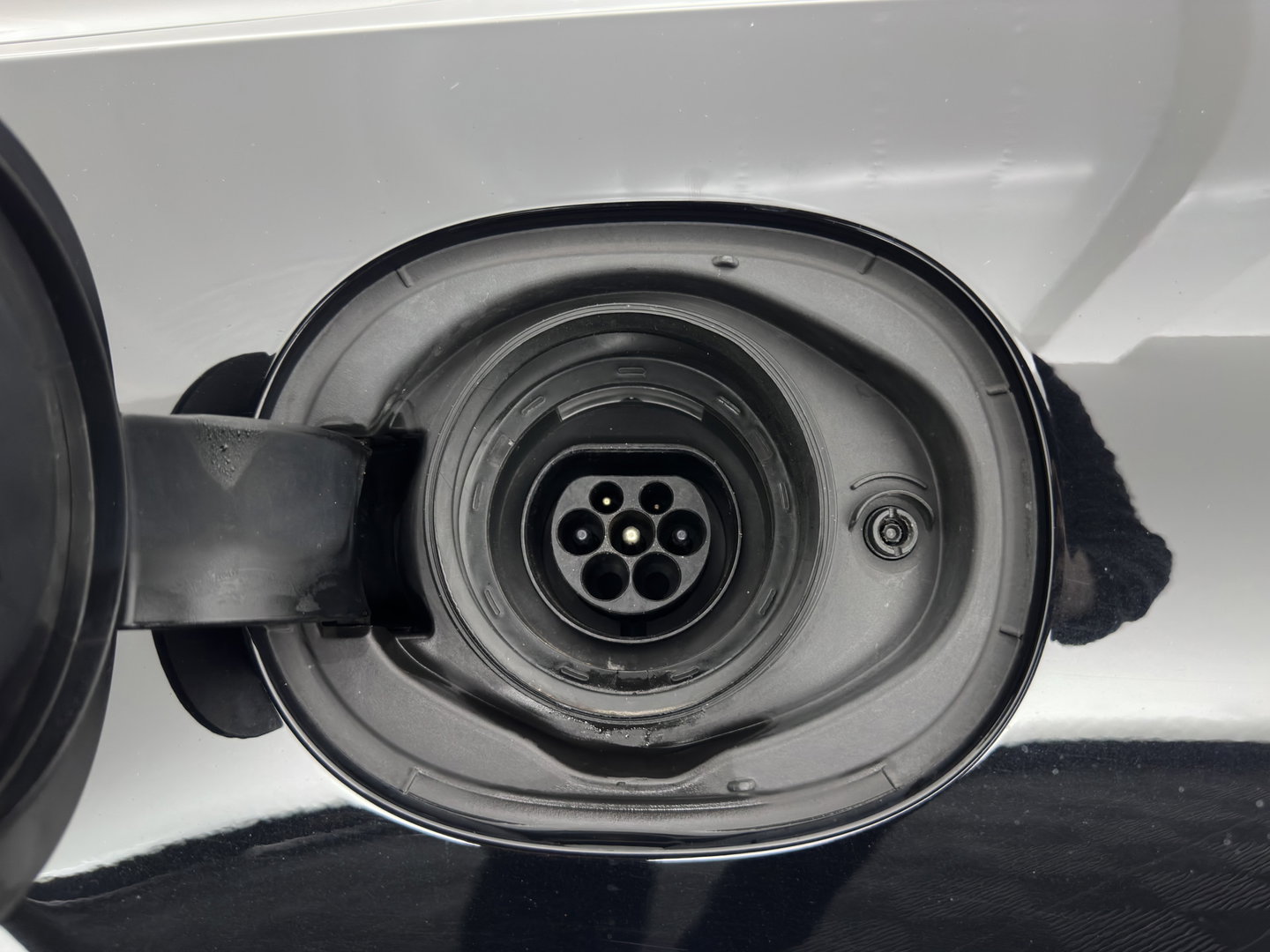 Volvo V90 2.0 T6 Plug-in hybrid AWD Ultimate Bright {SoH-96%} (INCL.BTW) Aut. *PANO | HEAD-UP | LEATHER | FULL-LED | BOWERS&WILKINS | MEMORY-PACK | CAMERA | KEYLESS | HEATED-COMFORTSEATS | BLIND-SPOT | DIGI-COCKPIT | CARPLAY | NAVI-FULLMAP | 20''ALU*